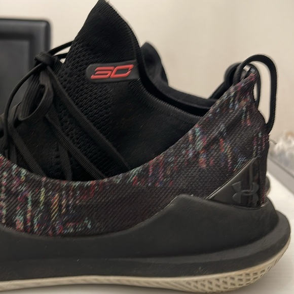 UNDER ARMOUR CURRY 5 “TOKYO NIGHTS” RUNNING SNEAKERS MENS SIZE 12 - Picture 4 of 14